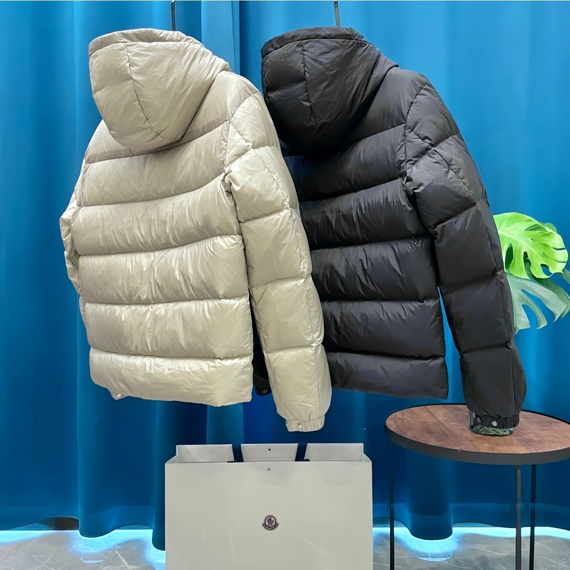 wg.luxury- 7o9385r Down jacket 90 white goose down 2colour item:E-F431J2409-2